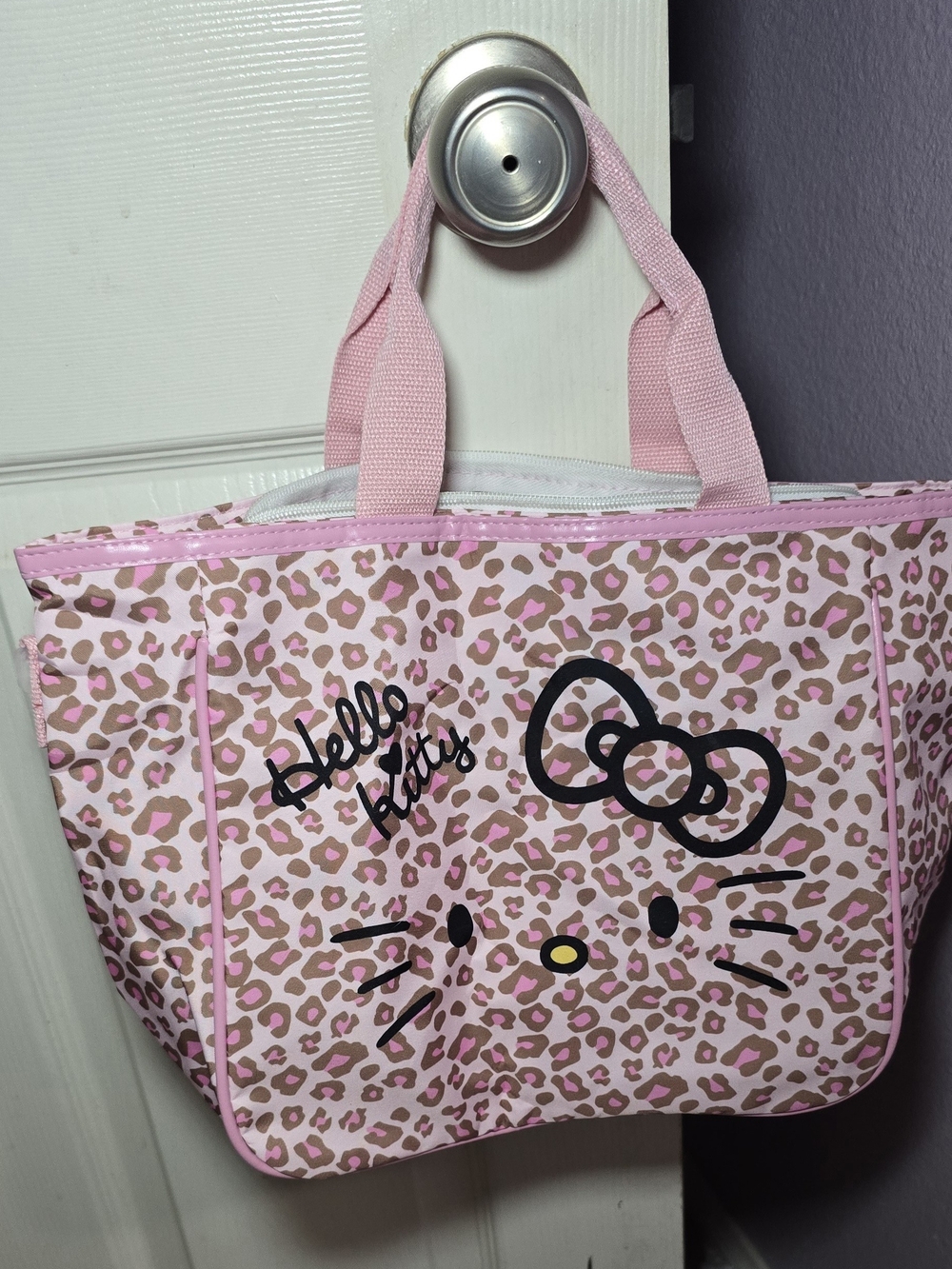 Hello Kitty Pink Leopard-Print Tote with Bow Face
